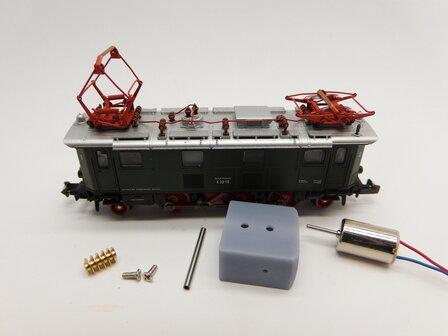 micromotor NF053G motor ombouwset voor Fleischmann E 32, SJ Järnväg Museumsbahn Du 2