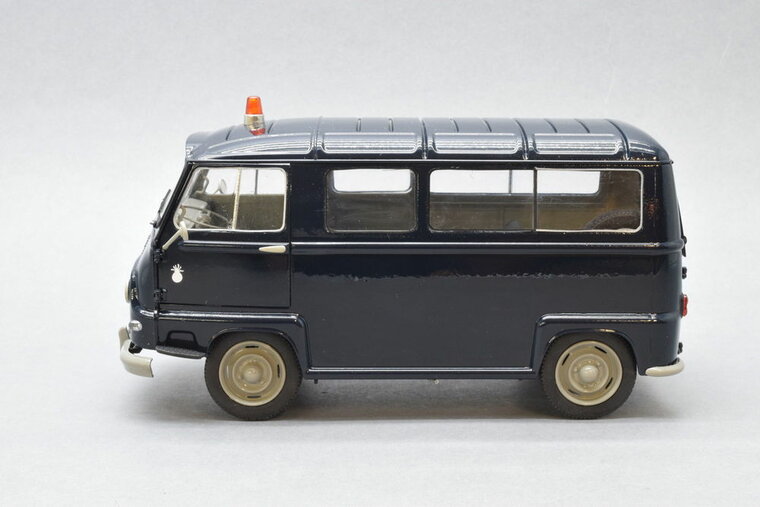 Heller 80742 RENAULT Estafette Gendarmerie New Mould Bouwpakket Schaal 1:24