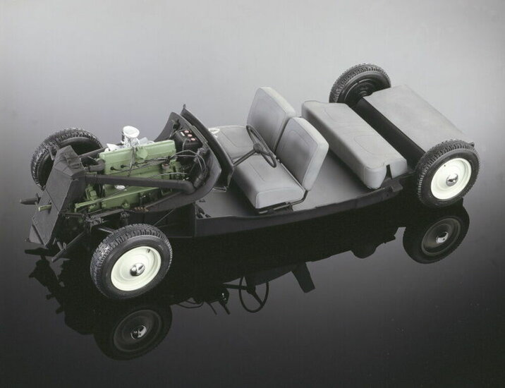Heller 80799 Citroen 15 SIX Traction Avant Bouwpakket Schaal 1:8