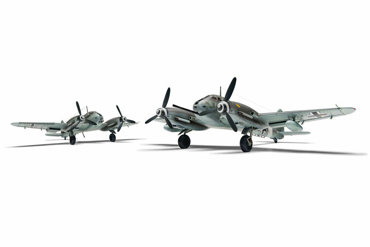 Airfix A04066 MESSERSCHMITT Me410A-1/U2 &amp; U4 Bouwpakket Schaal 1:72