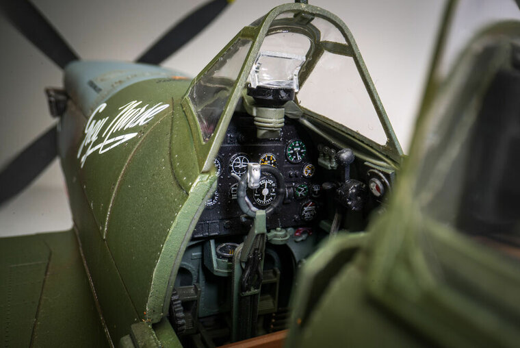 Airfix A17002 Supermarine Spitfire Mk.VIII Schaal 1:24