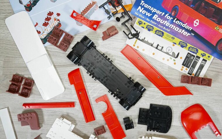 Airfix J6050 QUICKBUILD New Routemaster Bus