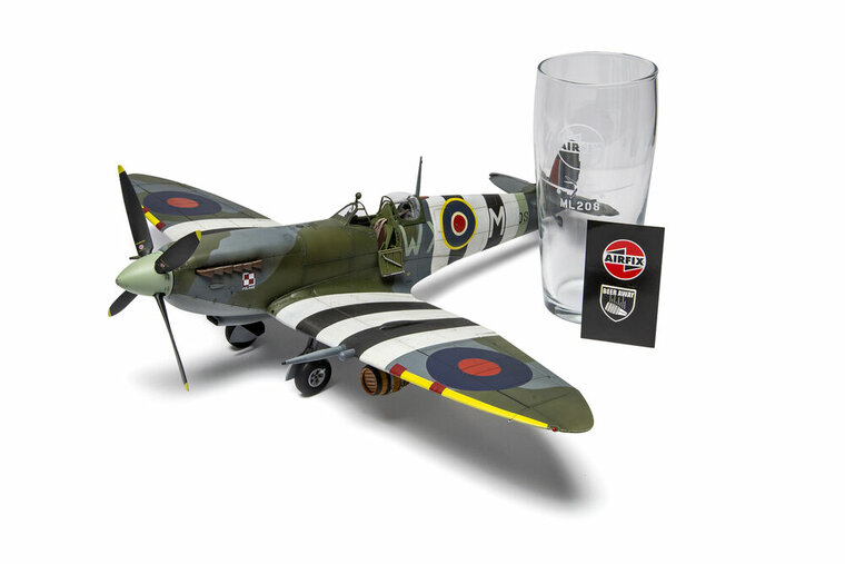 Airfix A17001A Supermarine Spitfire Mk.IXc - Flying Dray Schaal 1:24