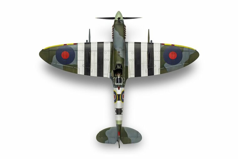 Airfix A17001A Supermarine Spitfire Mk.IXc - Flying Dray Schaal 1:24