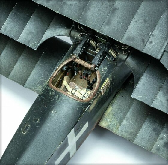 MENG-Model QS-002 Fokker Dr.I Triplane Bouwpakket Schaal 1:32