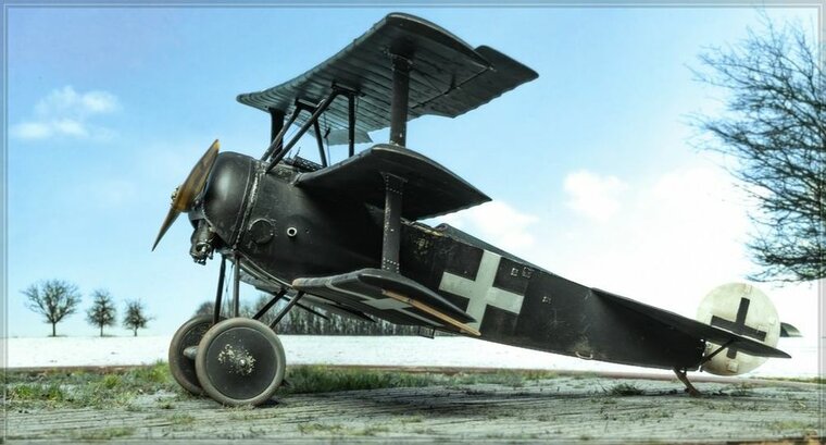 MENG-Model QS-002 Fokker Dr.I Triplane Bouwpakket Schaal 1:32