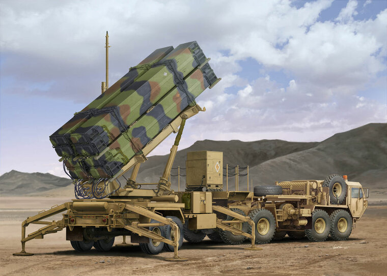 Trumpeter 01037 M983 HEMTT &amp; M901 Launching Station oMIM -104F Patriot SAM System(PAC-3) Bouwpakket Schaal 1:35