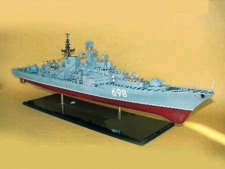 Trumpeter 03613 Zerst&ouml;rer Sowriemiennyj-Klassse 956E Modellbausatz Ma&szlig;stab 1:200