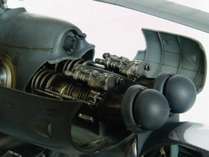 Trumpeter 05103 Mil Mi-24 V Hind-E Bouwpakket Schaal 1:35