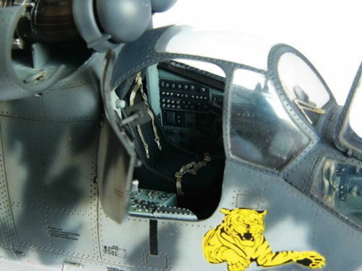 Trumpeter 05103 Mil Mi-24 V Hind-E Bouwpakket Schaal 1:35