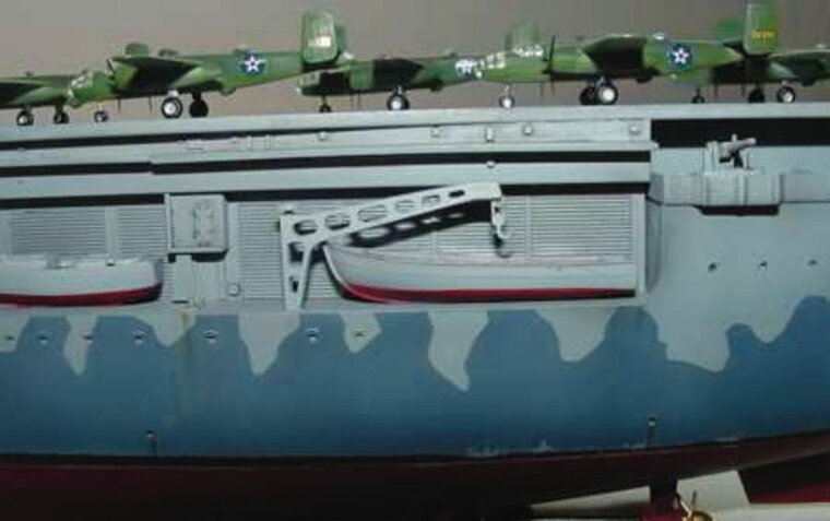 Trumpeter 05601 Flugzeugtr&auml;ger USS Hornet CV 8 Bouwpakket Schaal 1:350