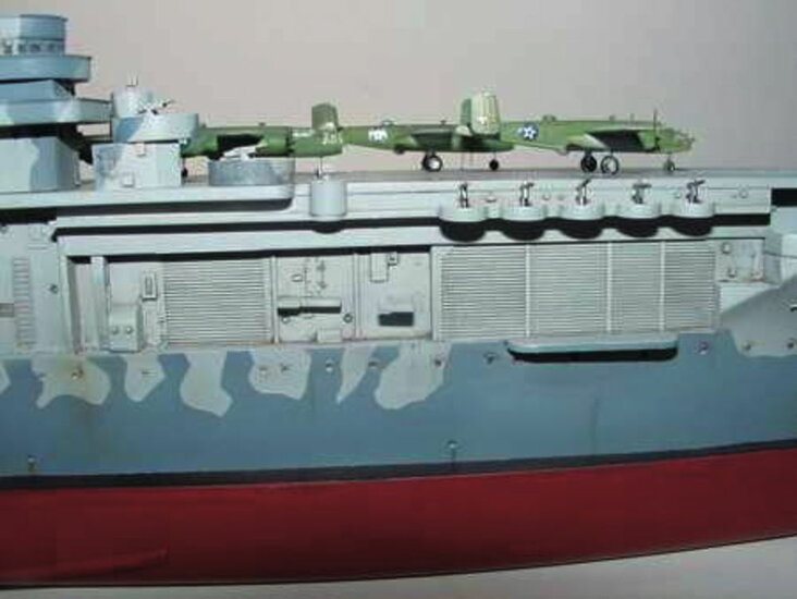 Trumpeter 05601 Flugzeugtr&auml;ger USS Hornet CV 8 Bouwpakket Schaal 1:350