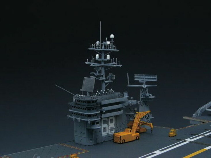 Trumpeter 05605 Flugzeugtr&auml;ger USS Nimitz CVN-68 1975 Bouwpakket Schaal 1:350
