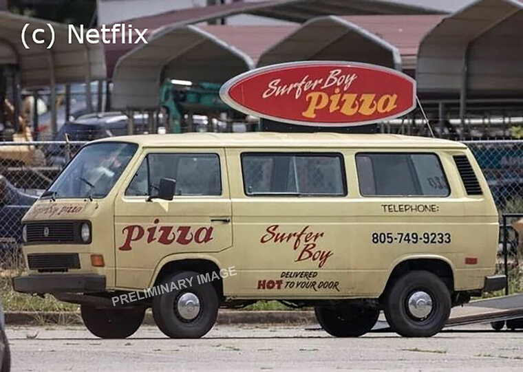 Revell 07725 Stranger Things VW T3 Bus Surfer Boy Bouwpakket Schaal 1:25