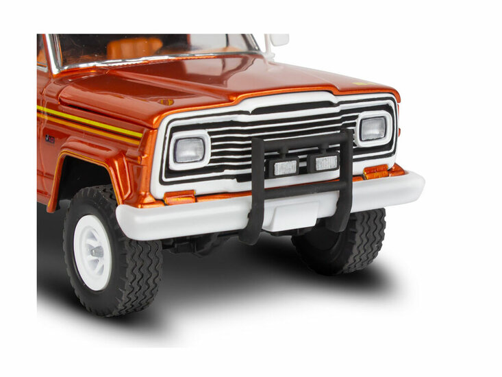 Revell 14568 Jeep J-10 pickup with camper Schaal 1:24