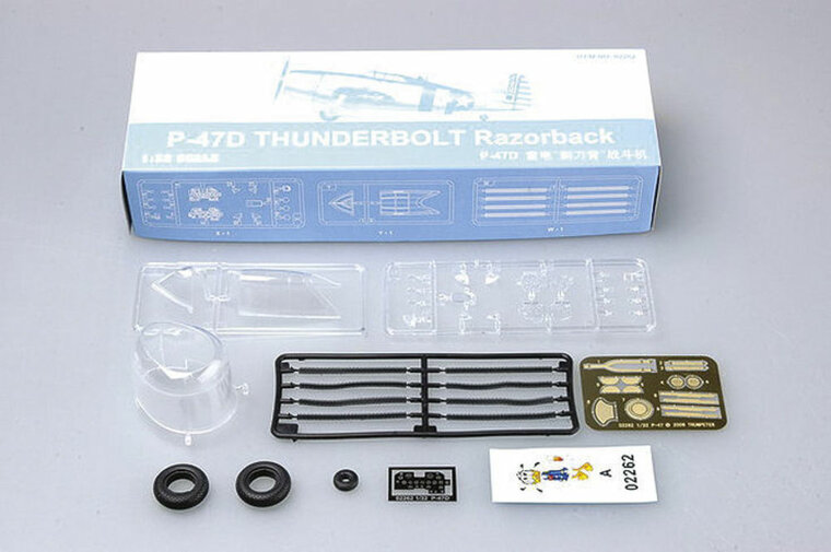 Trumpeter 02262 P-47D Razorback Fighter Bouwpakket Schaal 1:32