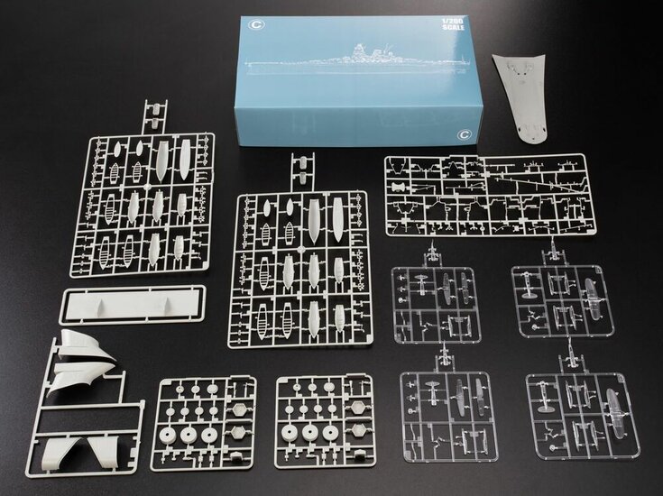 Glow2B Modellbau 5058052000 YAMATO Battleship PREMIUM Bouwpakket Schaal 1:200