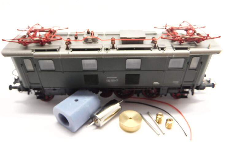 micromotor HP015C umbausatz Piko BR 132, E 32, EP 2  Piko 51410-51425  Motor 51410-40, 51414-40