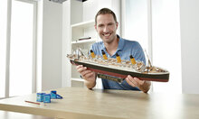 Revell 05715 Geschenkset "100 Jahre Titanic Bouwpakket Schaal 1:400