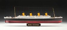 Revell 05715 Geschenkset "100 Jahre Titanic Bouwpakket Schaal 1:400