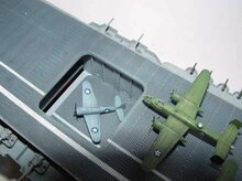 Trumpeter 05601 Flugzeugtr&auml;ger USS Hornet CV 8 Bouwpakket Schaal 1:350