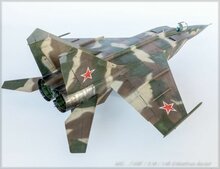 ICM 48904 MiG-25 RBF, Soviet Reconnaissance Plane Bouwpakket Schaal 1:48