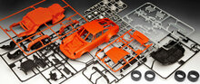 Revell 5669 Geschenkset J&auml;germeister Motor Sport 50th Annivers Bouwpakket Schaal 1:24