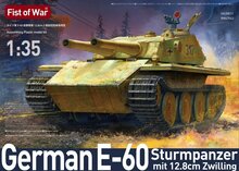 Modelcollect UA35011 Fist of war, WWII German E-60 heavy tank with twin Bouwpakket Schaal 1:35