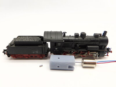 micromotor NA043 motor ombouwset voor Arnold BR 55 (DB, DR, SJ) KPEV G8, SNCB Reeks 81, SNCF 040 TC micromotor NA043 motor ombouwset voor Arnold BR 55 (DB, DR, SJ) KPEV G8, SNCB Reeks 81, SNCF 040 TC