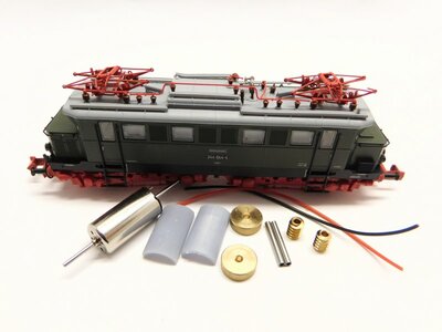 micromotor NB005C motor ombouwset voor Brawa BR 144, BR 145, BR 244, E 44 micromotor NB005C motor ombouwset voor Brawa BR 144, BR 145, BR 244, E 44