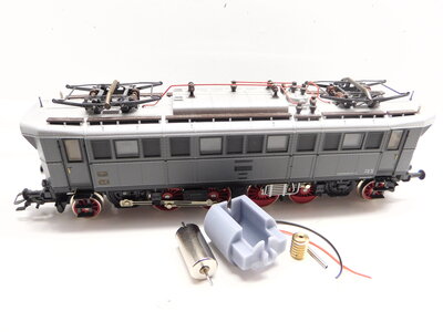 micromotor HTR010G ombouwset Trix E75, BR 175 micromotor HTR010G ombouwset Trix E75, BR 175