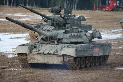 Trumpeter 09579 Russian T-80UE-1 MBT Bouwpakket Schaal 1:35
