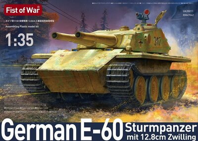 Modelcollect UA35011 Fist of war, WWII German E-60 heavy tank with twin Modellbausatz Maßstab 1:35